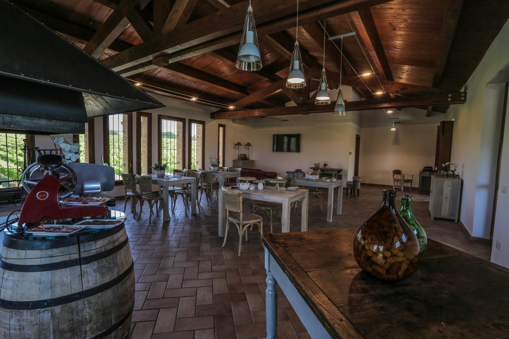 Agriturismo Il Divin Casale Vila Torgiano Exterior foto